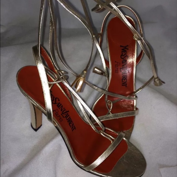 Yes Saint Laurent Vintage heels size 6 1/2 chic!😘 - Picture 4 of 5